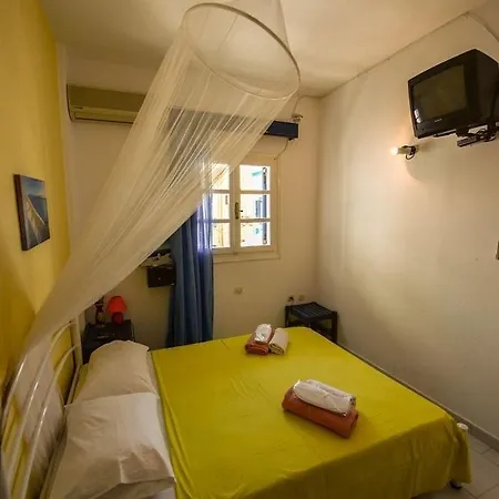 Hotel Kostas 4*