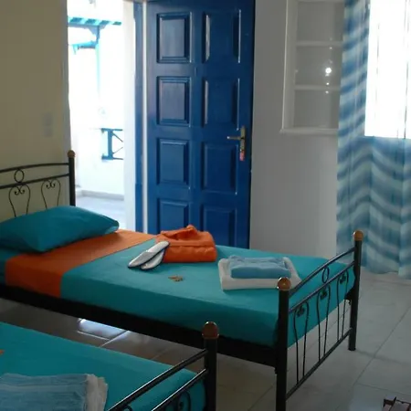 Kostas Hotel 4*